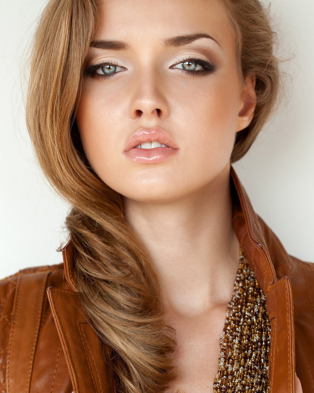 Vienna Medspa model with blonde hair